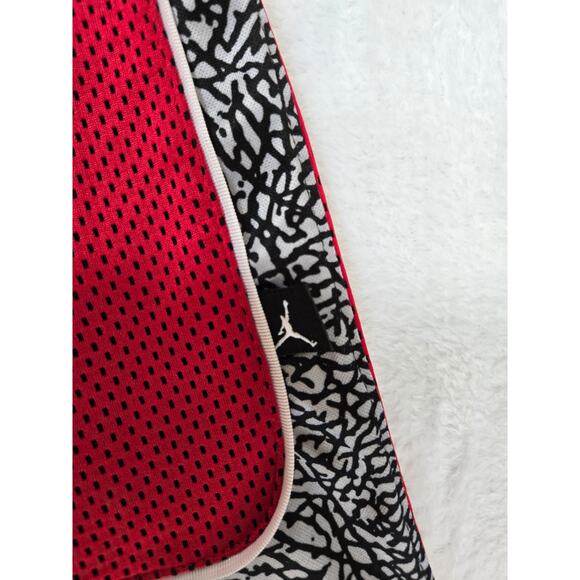 Jordan Youth XL Basketball Shorts Red Elephant Print 2.0 Jumpman Athletic - Picture 9 of 9